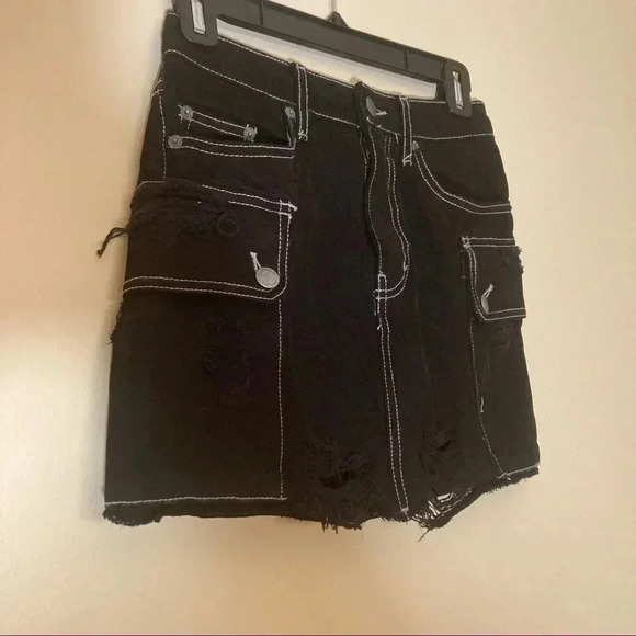 NWOT LF Carmar black  mini skirt distressed white stitching - Picture 3 of 7